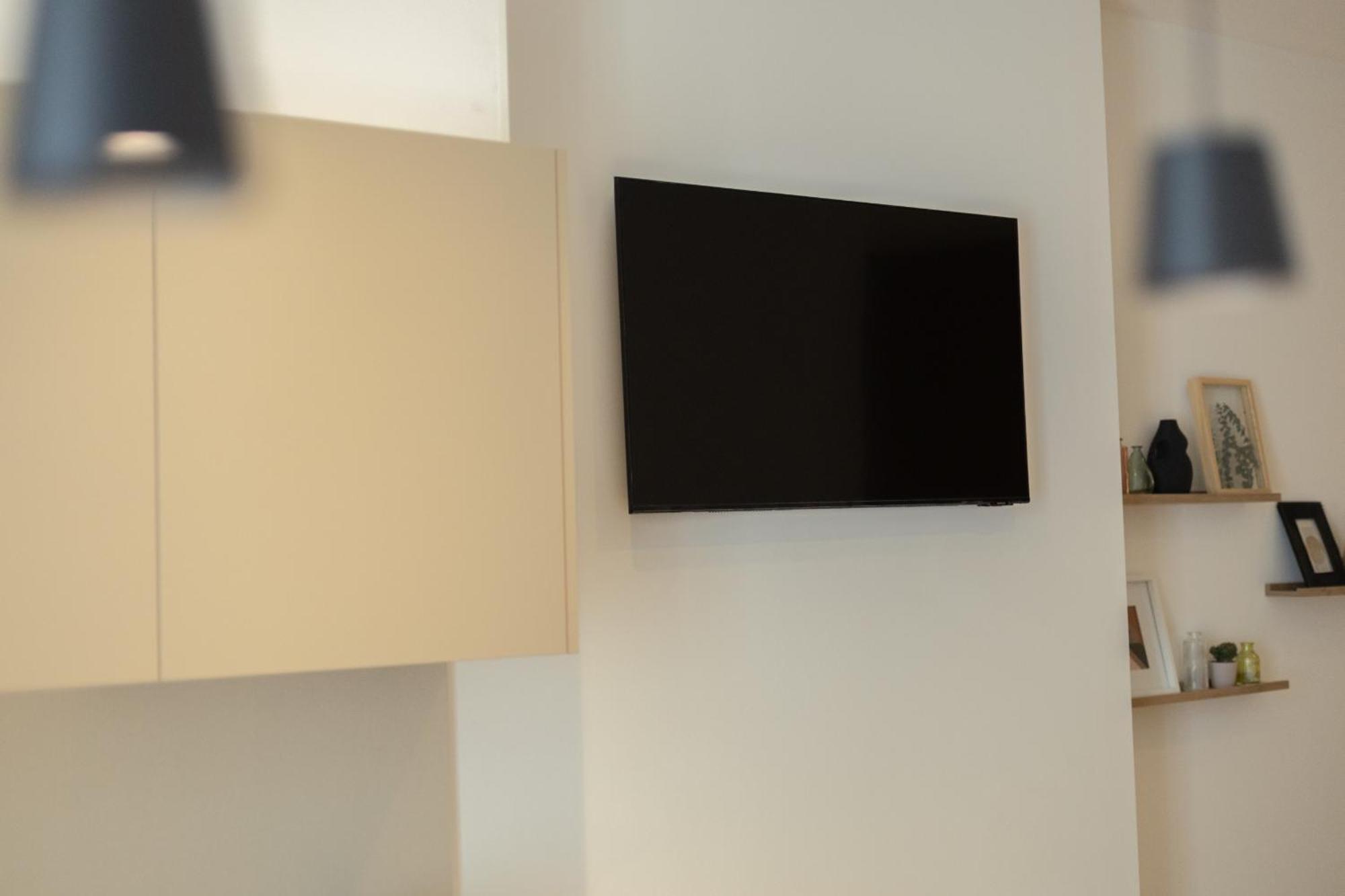 Dorm4You Arena Plaza Valensiya Dış mekan fotoğraf